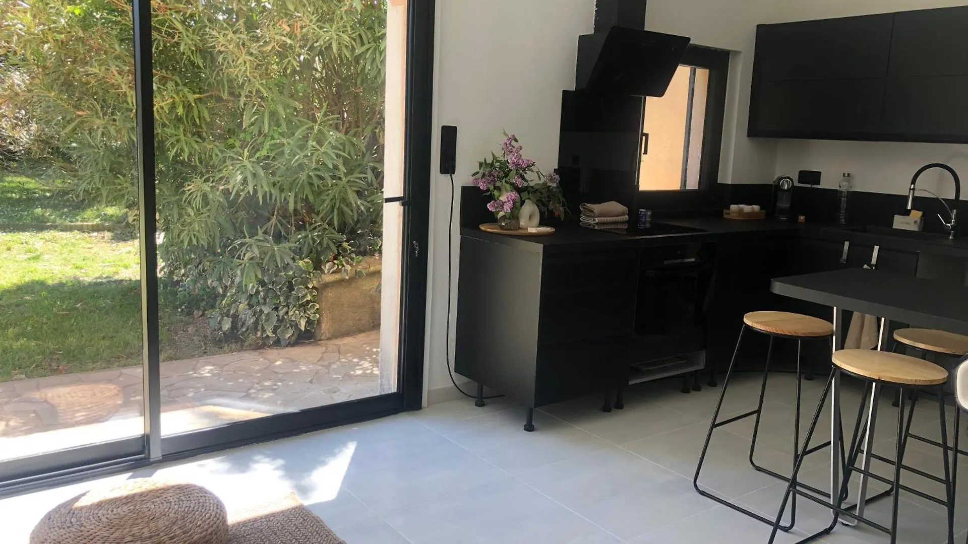 Grand Studio Lumineux & Moderne - Manosque